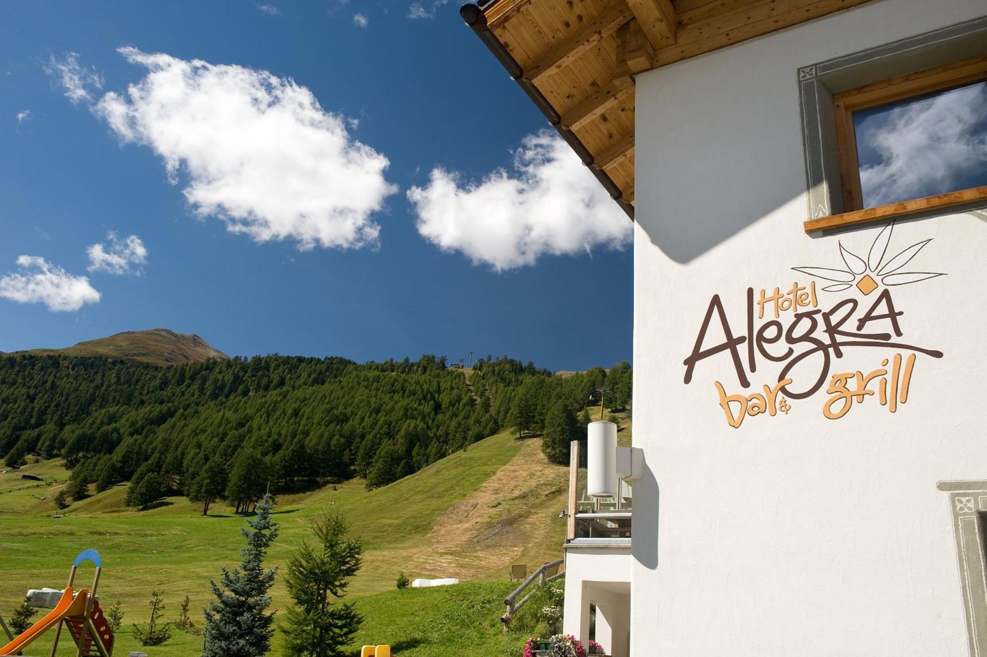 Hotel Alegra Ливиньо Екстериор снимка