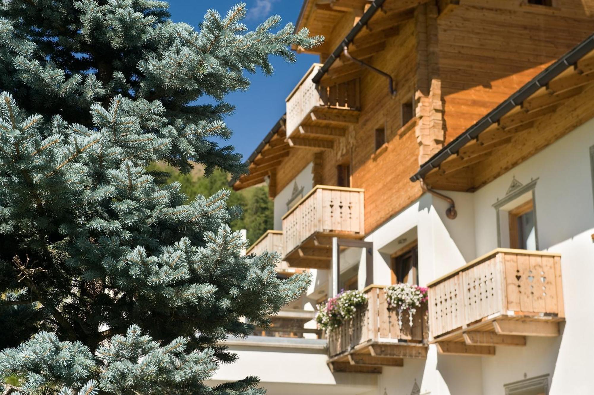 Hotel Alegra Ливиньо Екстериор снимка